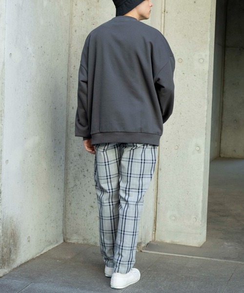 WEGO(ウィゴー)の「WEGO/シンプルロゴ刺繍プルオーバー(スウェット・メンズ・ホワイト/ダークグレー・LARGE/MEDIUM)」の9枚目の写真