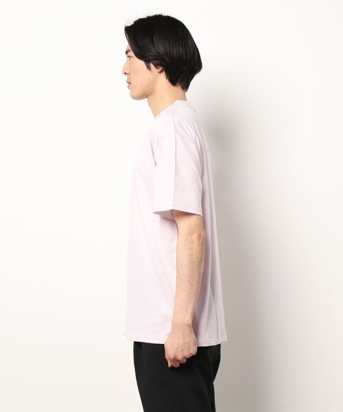 A.P.C.（アーペーセー）の「T-SHIRT KYLE  22P（Tシャツ/カットソー・メンズ・ホワイト/ブラック/ピンク系その他・L/S/XS/M）」の4枚目の写真