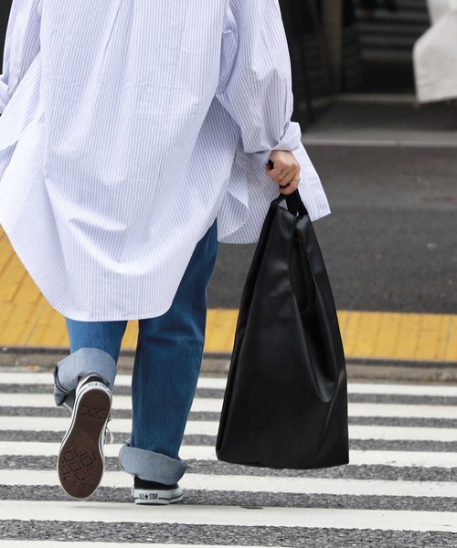 HONEYSUCKLE ROSE（ハニーサックルローズ）の「【HONEYSUCKLE ROSE】ソフトＰＵショッパー（トートバッグ・レディース・シルバー/ブラック・フリー）」の10枚目の写真