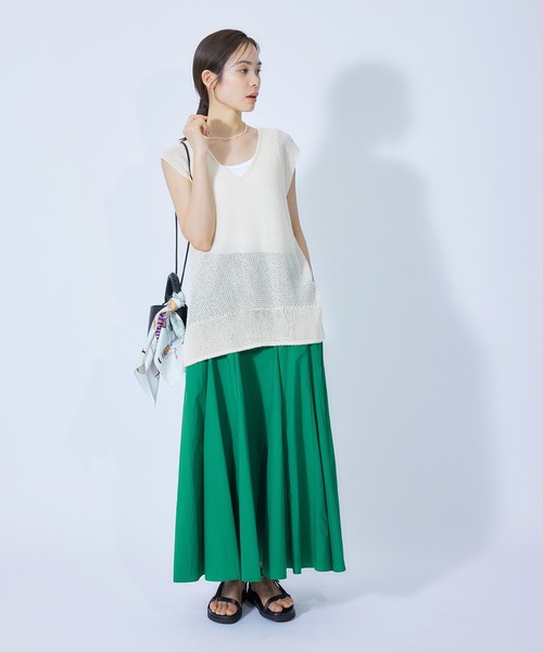 ROPE'（ロペ）の「強撥水ナイロンマチフレアスカート（スカート・レディース・ダークブラウン/ベージュ/グリーン・38/36）」の6枚目の写真