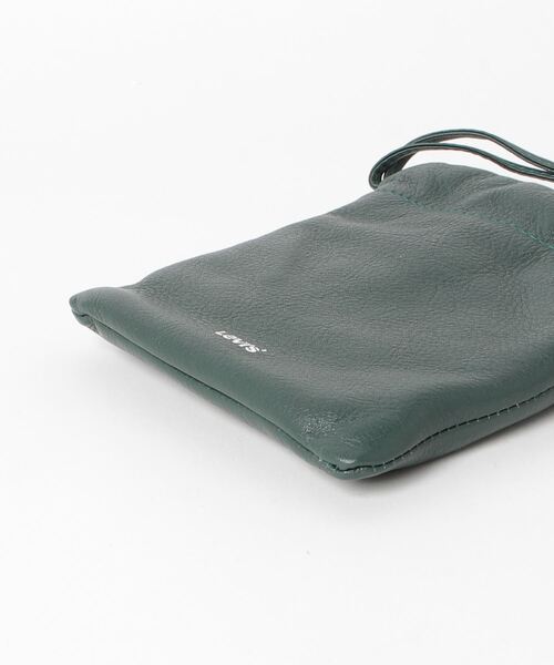 Levi's（リーバイス）の「LEVI’S ACCESSORY DIANA ランヤードバッグ（ボディバッグ/ウエストポーチ・レディース・グリーン・OS）」の3枚目の写真