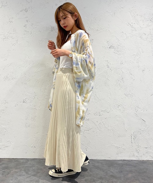 apres jour mignon(アプレジュールミニョン)の「リブニットマーメイドスカート【ZOZOTOWN限定アイテム】(スカート・レディース・ブラック/アイボリー・X-LARGE/SMALL/MEDIUM)」の8枚目の写真