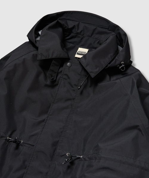 HOLIDAY(ホリデイ)の「WIND COAT (WATER PROOF) ウィンドコート (ウォータープルーフ)(ナイロンジャケット・レディース・ブラック/ベージュ・ONE SIZE)」の12枚目の写真