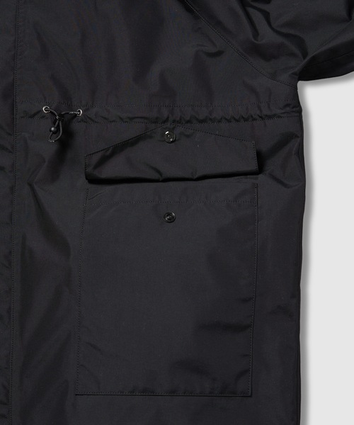 HOLIDAY(ホリデイ)の「WIND COAT (WATER PROOF) ウィンドコート (ウォータープルーフ)(ナイロンジャケット・レディース・ブラック/ベージュ・ONE SIZE)」の18枚目の写真