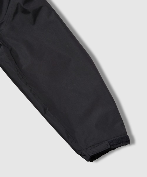 HOLIDAY(ホリデイ)の「WIND COAT (WATER PROOF) ウィンドコート (ウォータープルーフ)(ナイロンジャケット・レディース・ブラック/ベージュ・ONE SIZE)」の20枚目の写真