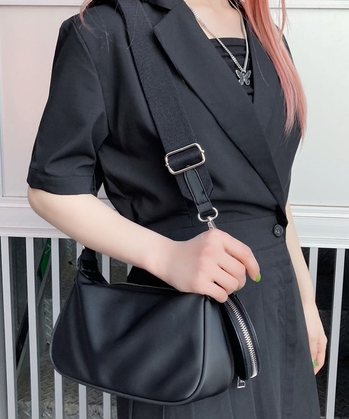 Figments（フィグメンツ）の「ナイロンショルダーバッグ（ショルダーバッグ・レディース・ブラック/オフホワイト・FREE）」の17枚目の写真