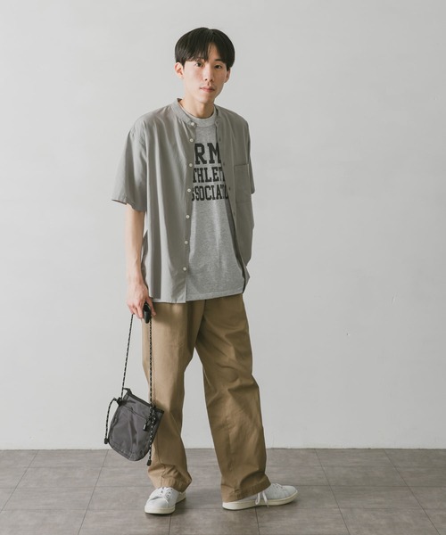 URBAN RESEARCH DOORS（アーバンリサーチドアーズ）の「コンフォートバンドカラーシャツ（シャツ/ブラウス・メンズ・ライトグレー/パープル/ブラック/グリーン・MEDIUM/LARGE）」の10枚目の写真