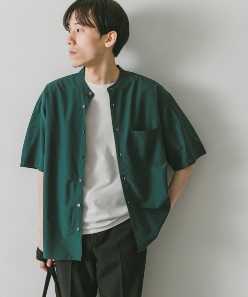 URBAN RESEARCH DOORS（アーバンリサーチドアーズ）の「コンフォートバンドカラーシャツ（シャツ/ブラウス・メンズ・ライトグレー/パープル/ブラック/グリーン・MEDIUM/LARGE）」の6枚目の写真