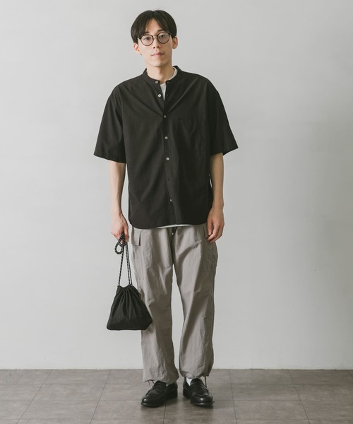 URBAN RESEARCH DOORS（アーバンリサーチドアーズ）の「コンフォートバンドカラーシャツ（シャツ/ブラウス・メンズ・ライトグレー/パープル/ブラック/グリーン・MEDIUM/LARGE）」の20枚目の写真