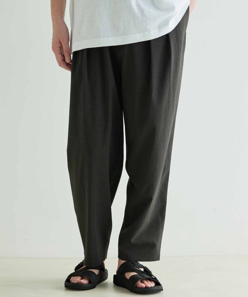 ADAM ET ROPE'（アダムエロペ）の「【RIRANCHA】吸水速乾 ワイド テーパード アンクルパンツ/イージーケア（その他パンツ・メンズ・ブラック/ライトグリーン・S/M/L）」の3枚目の写真