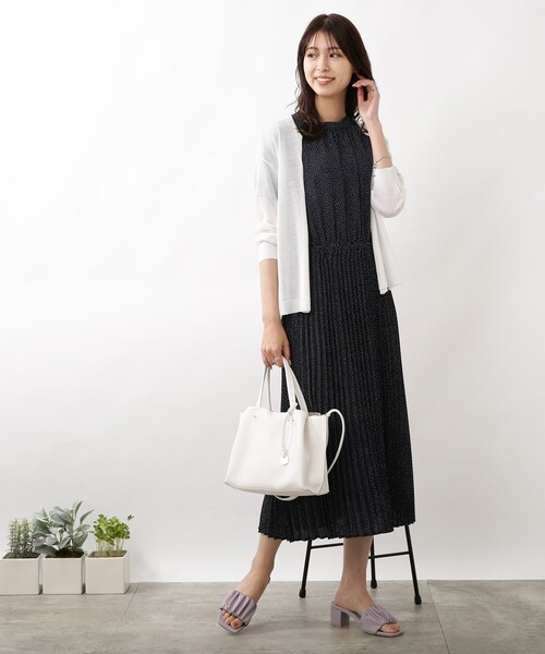 DRESKIP（ドレスキップ）の「◆【接触冷感/ウォッシャブル】トッパーカーディガン（カーディガン/ボレロ・レディース・ライトグレー/ライトブルー/ブラック/オフホワイト/オレンジ・02/03）」の16枚目の写真