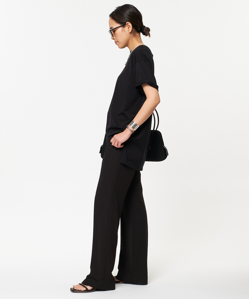 AP STUDIO（エーピーストゥディオ）の「SCENTOF シルキーコットンTシャツ（Tシャツ/カットソー・レディース・ブラック/ホワイト/チャコールグレー・FREE）」の4枚目の写真