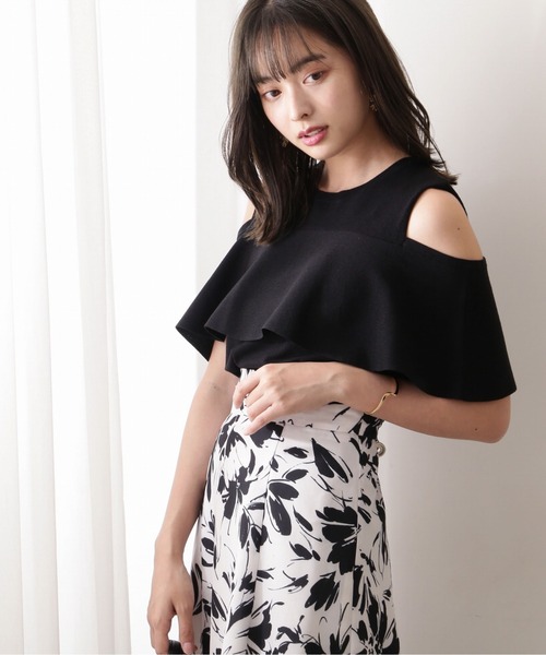 PROPORTION BODY DRESSING(プロポーションボディドレッシング)の「ショルダーフレアニット / 1212270700(ニット/セーター・レディース・ブラック/グリーン/ブラウン系その他・FREE)」の2枚目の写真