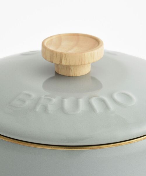 BRUNO(ブルーノ)の「ホーロー片手鍋 16cm(キッチンツール・レディース・グレイッシュベージュ/ブルー系その他・フリ-)」の6枚目の写真