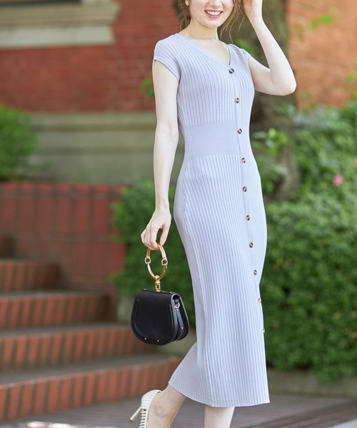 tocco closet（トッコ　クローゼット）の「フロント飾り釦付きフレンチスリーブリブニットワンピース（ワンピース・レディース・モカ/ラベンダー・M）」の14枚目の写真