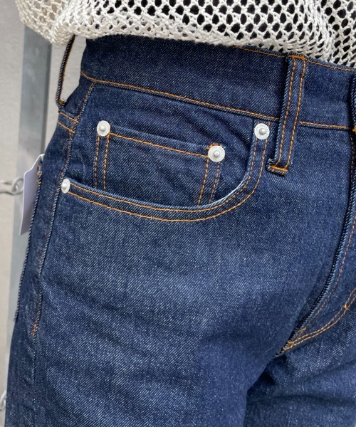 CIAOPANIC（チャオパニック）の「ロールアップデニムKATER（デニムパンツ・レディース・ブラック/ブルー・SMALL/MEDIUM）」の16枚目の写真