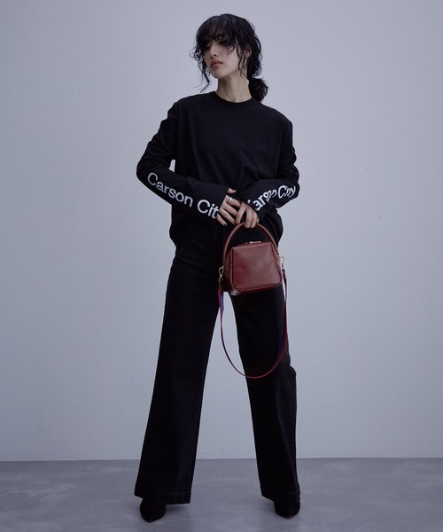 ADAM ET ROPE'（アダムエロペ）の「【2WAY】ワンハンドルMINIキューブバッグ（ハンドバッグ・レディース・ブラック/ワイン・FREE）」の11枚目の写真