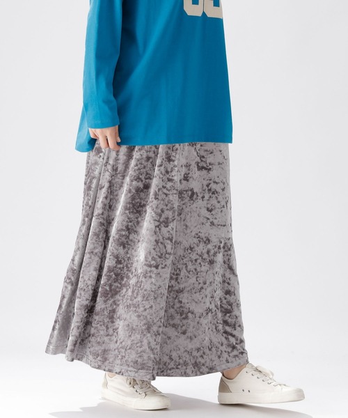niko and...（ニコアンド）の「ベロアロングフレアスカート（スカート・レディース・グレー/ブラウン/グリーン・FREE）」の10枚目の写真