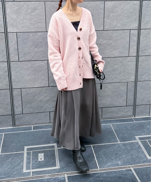 feepur（フェピュール）の「サイドプリーツロングスカート（スカート・レディース・ブラック/グレー/ブラウン・MEDIUM）」の6枚目の写真