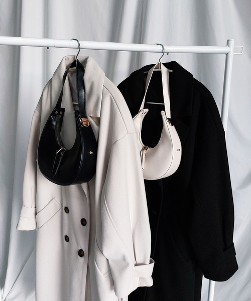 me+em select（ミームセレクト）の「※※【 ２ｗａｙ 】ハーフムーンフォルムハンドバッグ（ハンドバッグ・レディース・ブラック/アイボリー/グリーン/オレンジ・FREE）」の7枚目の写真