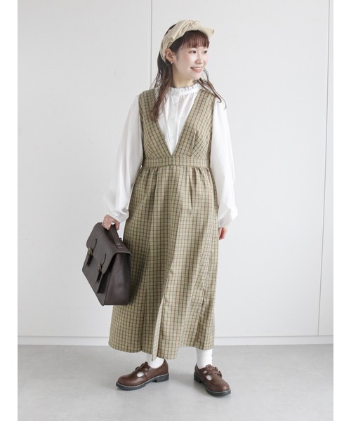 ehka sopo(エヘカソポ)の「袖刺繍ブラウス(シャツ/ブラウス・レディース・オフホワイト/グリーン/キナリ・フリ-)」の17枚目の写真