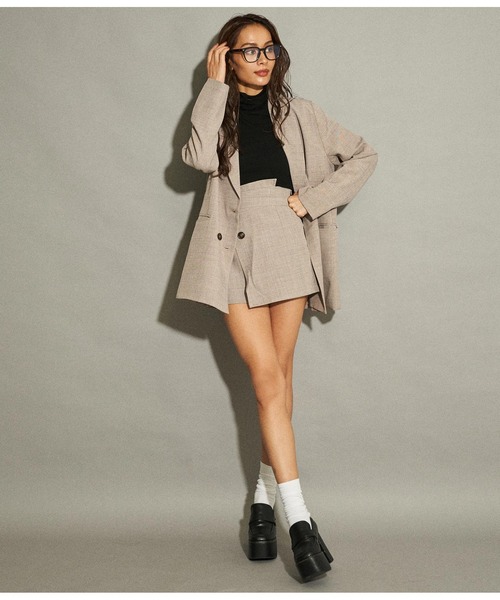 ANAP（アナップ）の「リネンライクラップショートパンツ【セットアップ着用可】（その他パンツ・レディース・モカ/グレー・M/S）」の2枚目の写真