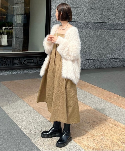 AMELY（エミリー）の「キャミソールワンピース（ワンピース・レディース・ホワイト/ブラック/ネイビー/ブラウン/ライトグレー/ピンク/ブルー/イエロー/グレー系その他/ピンク系その他/ホワイト系その他/ブラック系その他・フリー）」の7枚目の写真