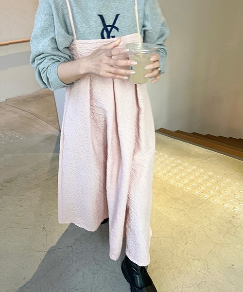 AMELY（エミリー）の「キャミソールワンピース（ワンピース・レディース・ホワイト/ブラック/ネイビー/ブラウン/ライトグレー/ピンク/ブルー/イエロー/グレー系その他/ピンク系その他/ホワイト系その他/ブラック系その他・フリー）」の16枚目の写真