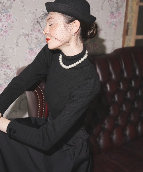 MIRO AMURETTE(ミロアミュレット)の「neck ribbon knit/ネックリボンニット(ニット/セーター・レディース・ブラック・FREE)」の13枚目の写真