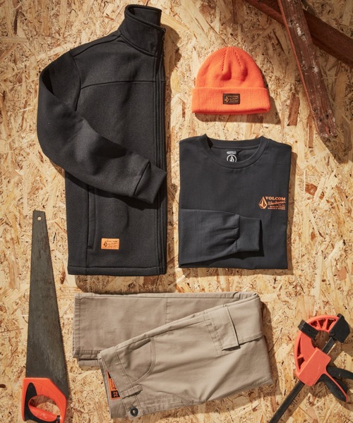 VOLCOM(ボルコム)の「【VOLCOM】VOLCOM WKWEAR BEANIE(ニットキャップ/ビーニー・メンズ・ブラック/オレンジ・O/S)」の4枚目の写真
