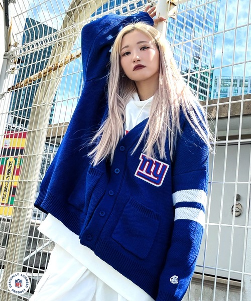 A'gem（エージェム）の「［NFL×A'gem KNIT CARDIGAN］アップリケ刺繍ニットカーディガン（カーディガン/ボレロ・メンズ・ブラック/ネイビー/グリーン・FREE）」の3枚目の写真