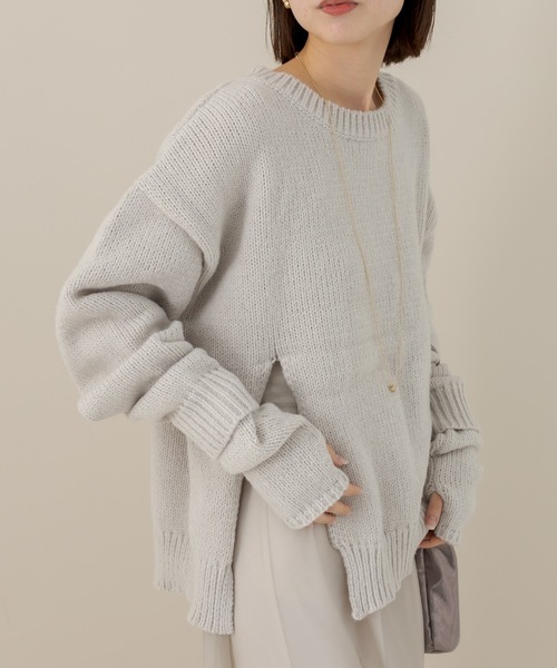 mline（エムライン）の「[mline]アームカバー付スリットニット（ニット/セーター・レディース・チャコールグレー/ライトグレー/パープル・FREE）」の3枚目の写真