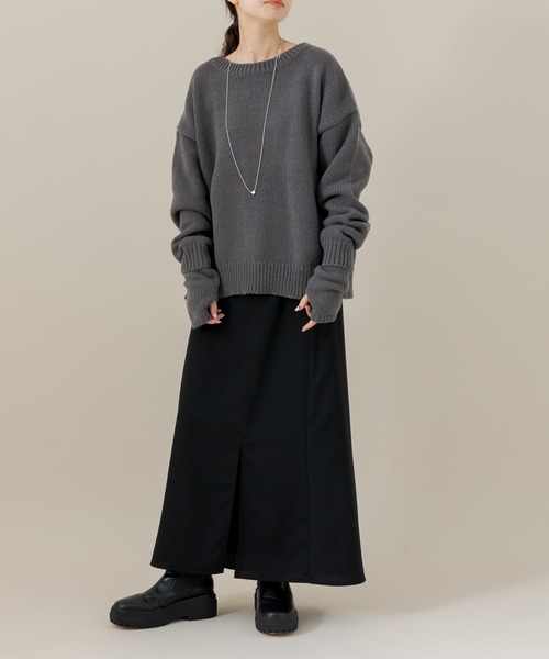 mline（エムライン）の「[mline]アームカバー付スリットニット（ニット/セーター・レディース・チャコールグレー/ライトグレー/パープル・FREE）」の4枚目の写真