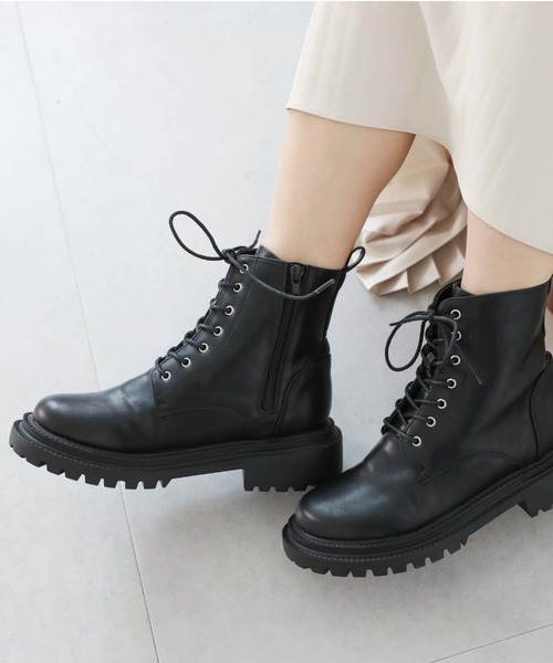 archives(アルシーヴ)の「レースアップブーツ(ブーツ・レディース・ブラウン/ブラック・MEDIUM/LARGE)」の5枚目の写真