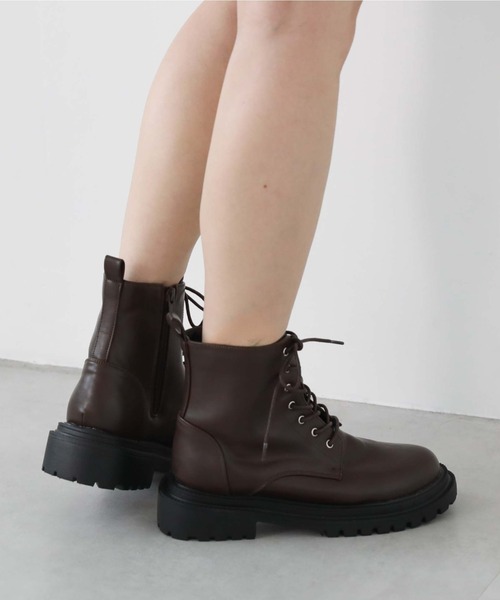 archives(アルシーヴ)の「レースアップブーツ(ブーツ・レディース・ブラウン/ブラック・MEDIUM/LARGE)」の12枚目の写真