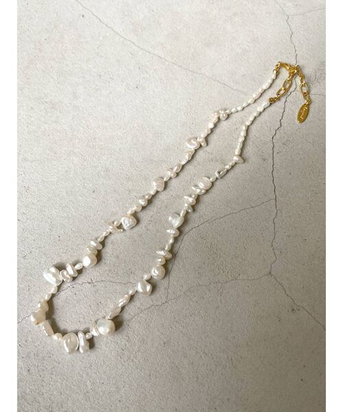 Ungrid（アングリッド）の「淡水パールネックレス（ネックレス・レディース・オフホワイト・FREE）」の2枚目の写真