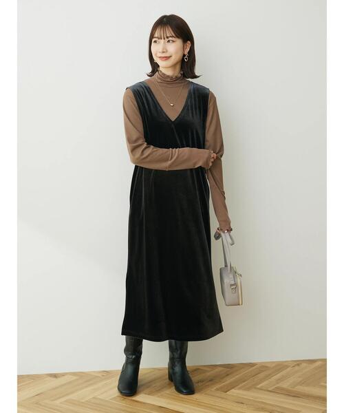 Green Parks(グリーンパークス)の「洗える2WAYベロアジャンパースカート(ジャンパースカート・レディース・ネイビー/ブラック/ホワイト系その他2・FREE)」の4枚目の写真