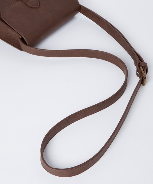 MONO-MART LADY'S（モノマートレディース）の「ヴィンテージライクフェイクレザーミニショルダーバック（ショルダーバッグ・レディース・ブラウン/ブラック/アイボリー・FREE）」の22枚目の写真