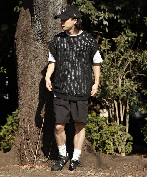 ROOPTOKYO（ループトウキョウ）の「透かし編みベスト オーバーサイズ ニットベスト メッシュニット（ベスト・メンズ・グリーン/ブラック/ベージュ・L/M）」の11枚目の写真