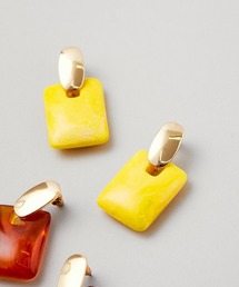 スクエアカラーアクリルピアス