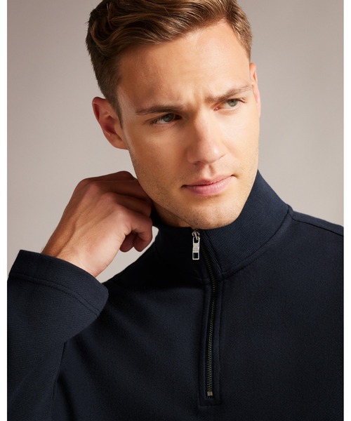 Ted Baker（テッドベーカー）の「MORRIC ハーフジップ ファネルネック トップス（スウェット・メンズ・ネイビー・2/3/4/5）」の3枚目の写真