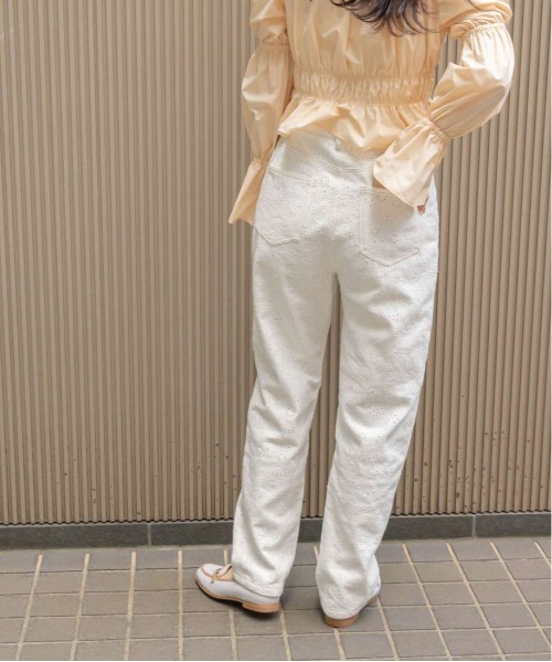 RANDA(ランダ)の「ハイウエストストレートデニム(デニムパンツ・レディース・ブラック/ブルー/ホワイト・0/1)」の10枚目の写真