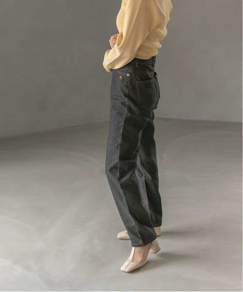 RANDA(ランダ)の「ハイウエストストレートデニム(デニムパンツ・レディース・ブラック/ブルー/ホワイト・0/1)」の4枚目の写真