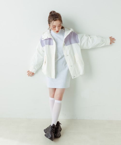 OLIVE des OLIVE(オリーブデオリーブ)の「プチハイスウェットワンピース(ワンピース・レディース・オートミール/オフホワイト/ネイビー・FREE)」の18枚目の写真