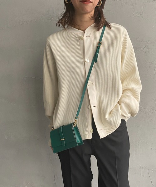 VICE VERSA（バイスバース）の「[VICE VERSA/バイス ベルサ] KROYTA レザーミニショルダーバッグ（ショルダーバッグ・レディース・グリーン/ブラック・F）」の22枚目の写真