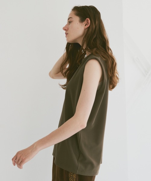 soerte（ソエルテ）の「Tricot pique sleeveless tops /トリコットピケスリーブレストップス（Tシャツ/カットソー・メンズ・カーキ/アイボリー/ネイビー・1/2/3）」の13枚目の写真