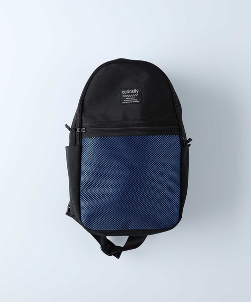 Right-on(ライトオン)の「洗えるスリングバッグ(ボディバッグ/ウエストポーチ・キッズ・ブラック/ベージュ・ONE SIZE)」の10枚目の写真