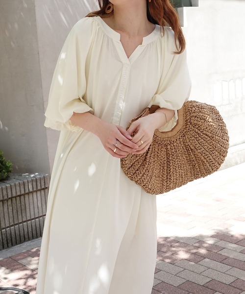 CORNERS(コーナーズ)の「CORNERS by KR 2wayバルーンスリーブワンピース(ワンピース・レディース・ブラック/オフホワイト/ライトベージュ/グリーン/ネイビー/ブラウン・M/L)」の19枚目の写真