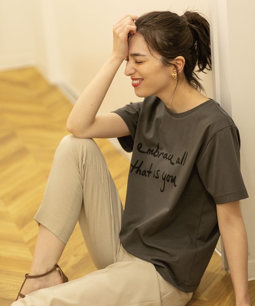 OPAQUE.CLIP(オペークドットクリップ)の「◆ロゴプリントTシャツ(Tシャツ/カットソー・レディース・チャコールグレー/ライトオレンジ系/ホワイト系/ベビーピンク・38/36/40)」の18枚目の写真