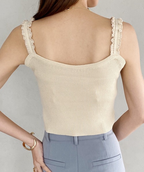 United store（ユナイテッドストア）の「フリルショルダーニットキャミソール（キャミソール・レディース・ベージュ/ブルー/ブラック/ホワイト・FREE）」の18枚目の写真